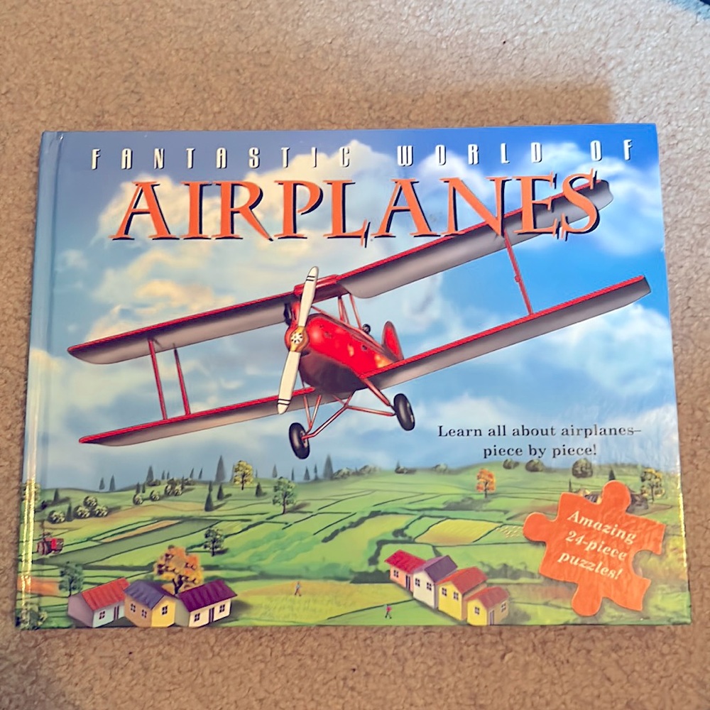 Fantastic World of Airplanes book with five 24 piece puzzles